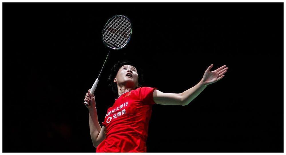 他帮助球队 他帮助球队