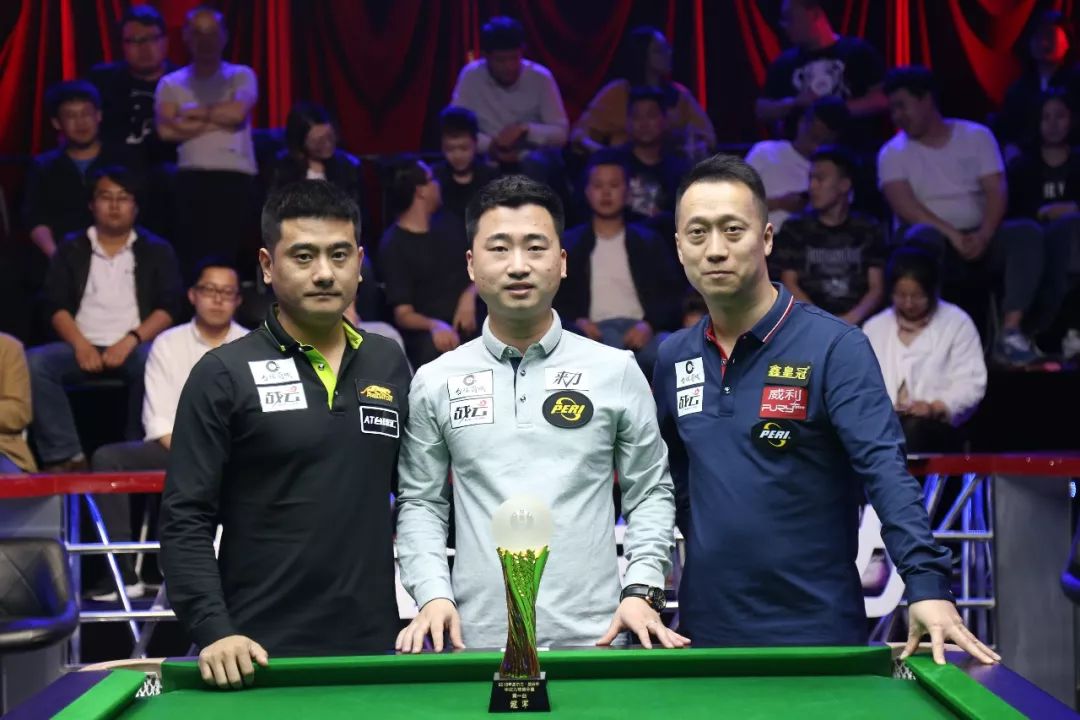 张雨霏起泳 张雨霏起泳