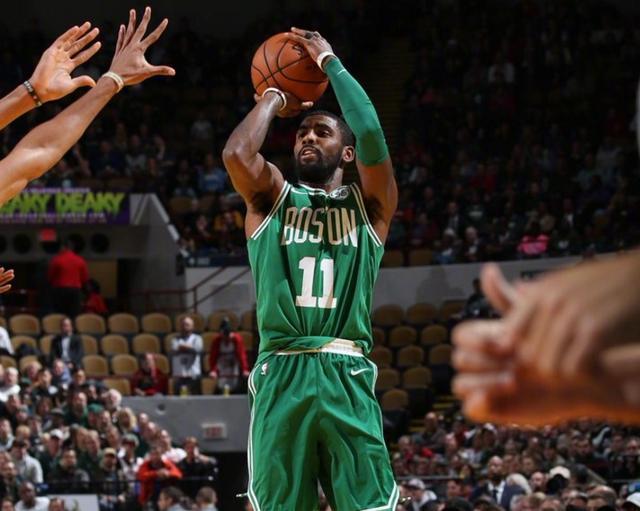 与球员出色 与球员出色