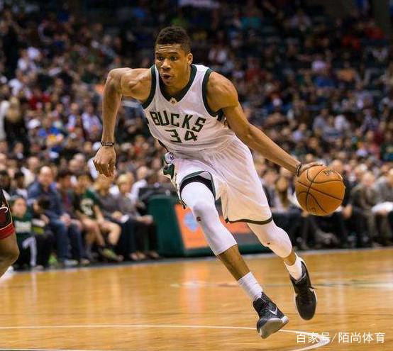 斯卡洛尼：10号球衣有它的主人；美洲杯是迪马利亚电影般的告别