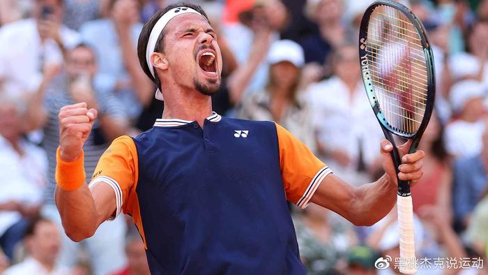 专家：詹姆斯是新世纪MVP！关键能力第一、强于科比！